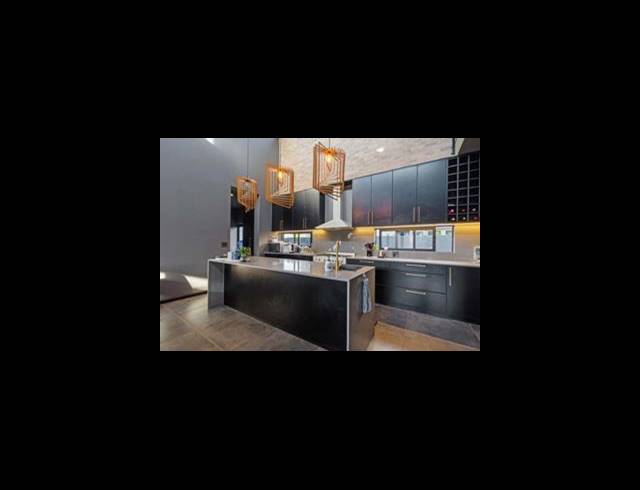 4 BEDROOM FREEHOLD FOR SALE IN SAGEWOOD